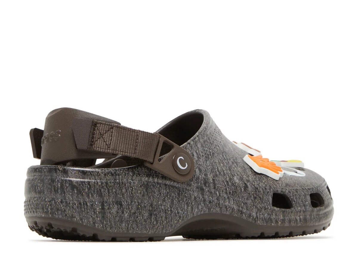 Anwar Carrots x Clog ”Soil – Espresso” Anwar Carrots x Clog ”Soil – Espresso”