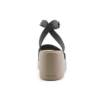 Brooklyn ankelremssandaler med kilklack ”Black Beige”