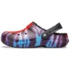 Classic Tie-Dye Stay Warm Cozy Crocs sporttofflor, unisex, lila och röd