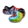 Classic Tie-Dye Stay Warm Cozy Crocs sporttofflor, unisex, lila och röd