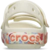 Crocband™ Cruiser Glow Confetti-bandsandal för barn. Crocband™ Cruiser Glow Confetti-bandsandal för barn.