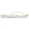 Crocband-flip-flops med tryck ”White Tan”