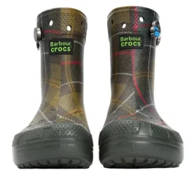 Crocs x Barbour Classic Boots ”Olive Plaid”