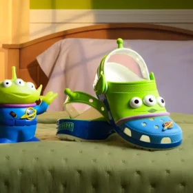 Disney och Pixars Toy Story Alien Classic Clog