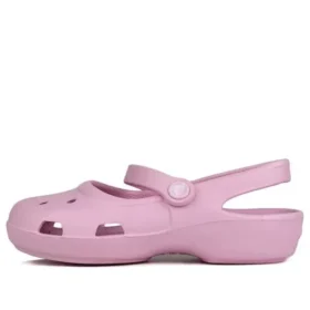 Klassiska små rosa Crocs-sandaler
