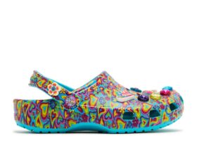 Lisa Frank x Classic Clog Kids ”Digital Aqua Multi Hearts”