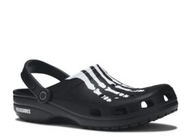 Pleasures x Clog ”Skeleton”