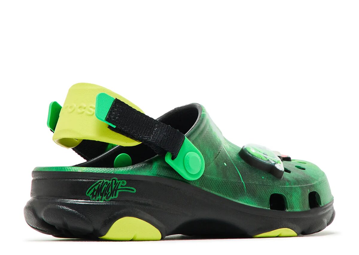 Ron English x All-Terrain Clog Kids ”Area 54 – Green Galaxy” Ron English x All-Terrain Clog Kids ”Area 54 – Green Galaxy”