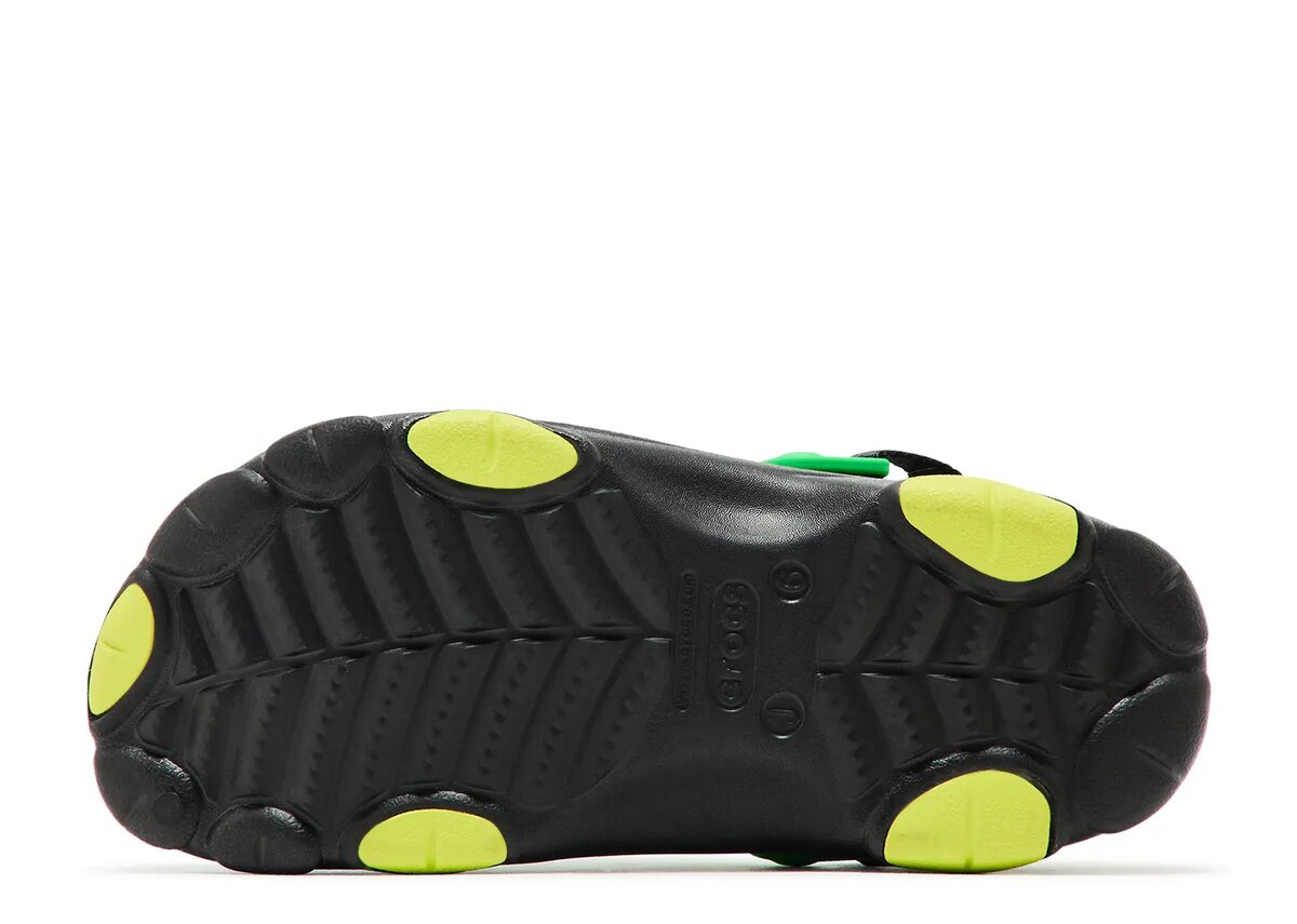 Ron English x All-Terrain Clog Kids ”Area 54 – Green Galaxy” Ron English x All-Terrain Clog Kids ”Area 54 – Green Galaxy”